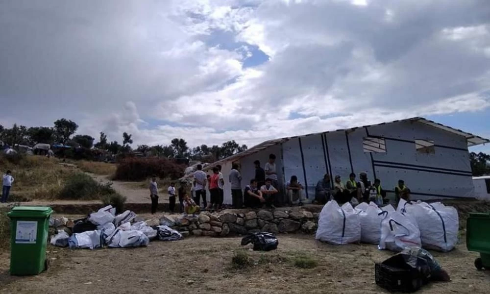 Μόρια: Κτίζουν τζαμιά και καταπατούν περιουσίες όπου τους βολεύει!